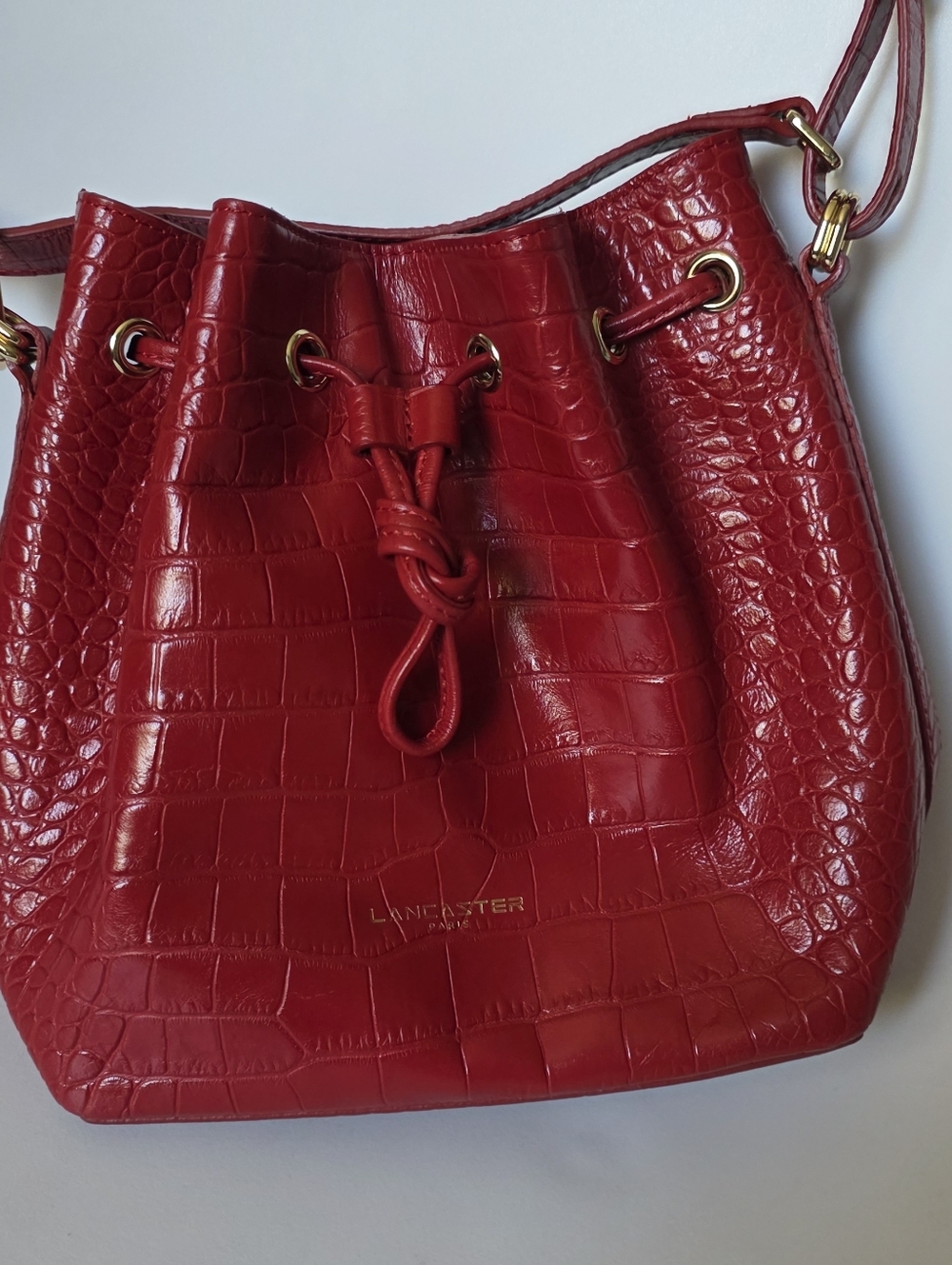 Lancaster Red Bag - Picture 6 of 8